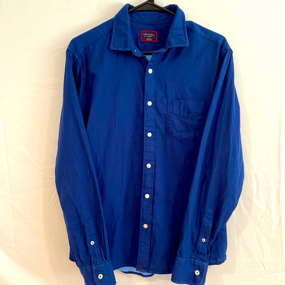 UNTUCKit Men’s long sleeved shirt